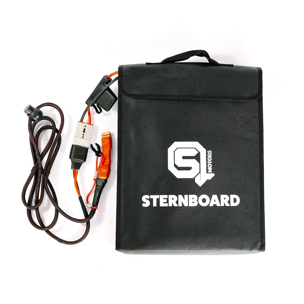 Sternboard battery case with its connecting cable